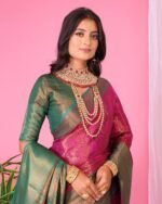 Women Floral Woven Banarasi Saree with Contrast Border - Image 5